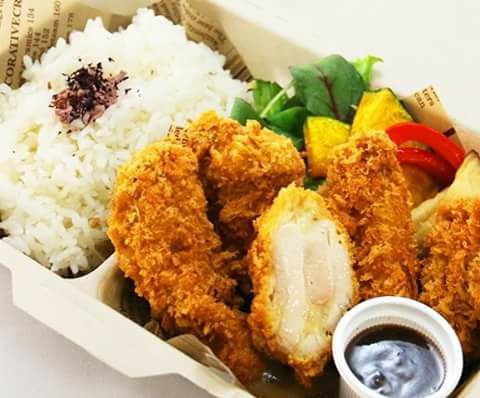 お弁当・お惣菜大賞に入選しました♪